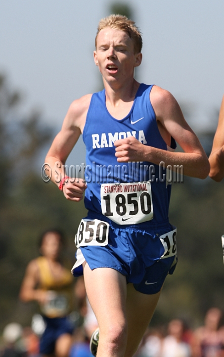 12SIHSSEED-207.JPG - 2012 Stanford Cross Country Invitational, September 24, Stanford Golf Course, Stanford, California.